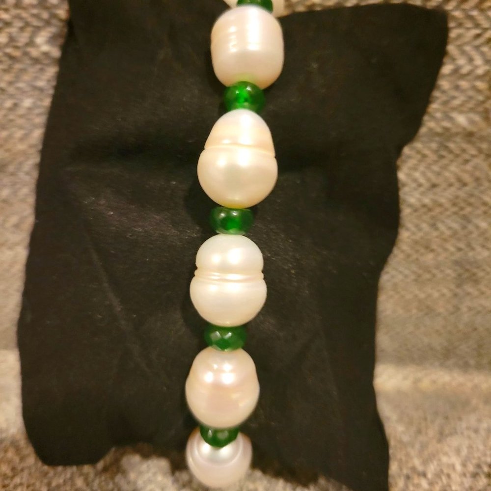 NEW Natural Baroque South Sea Pearls with Genuine Emerald Gemstone